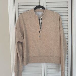 Cute Evereve Boutique pullover